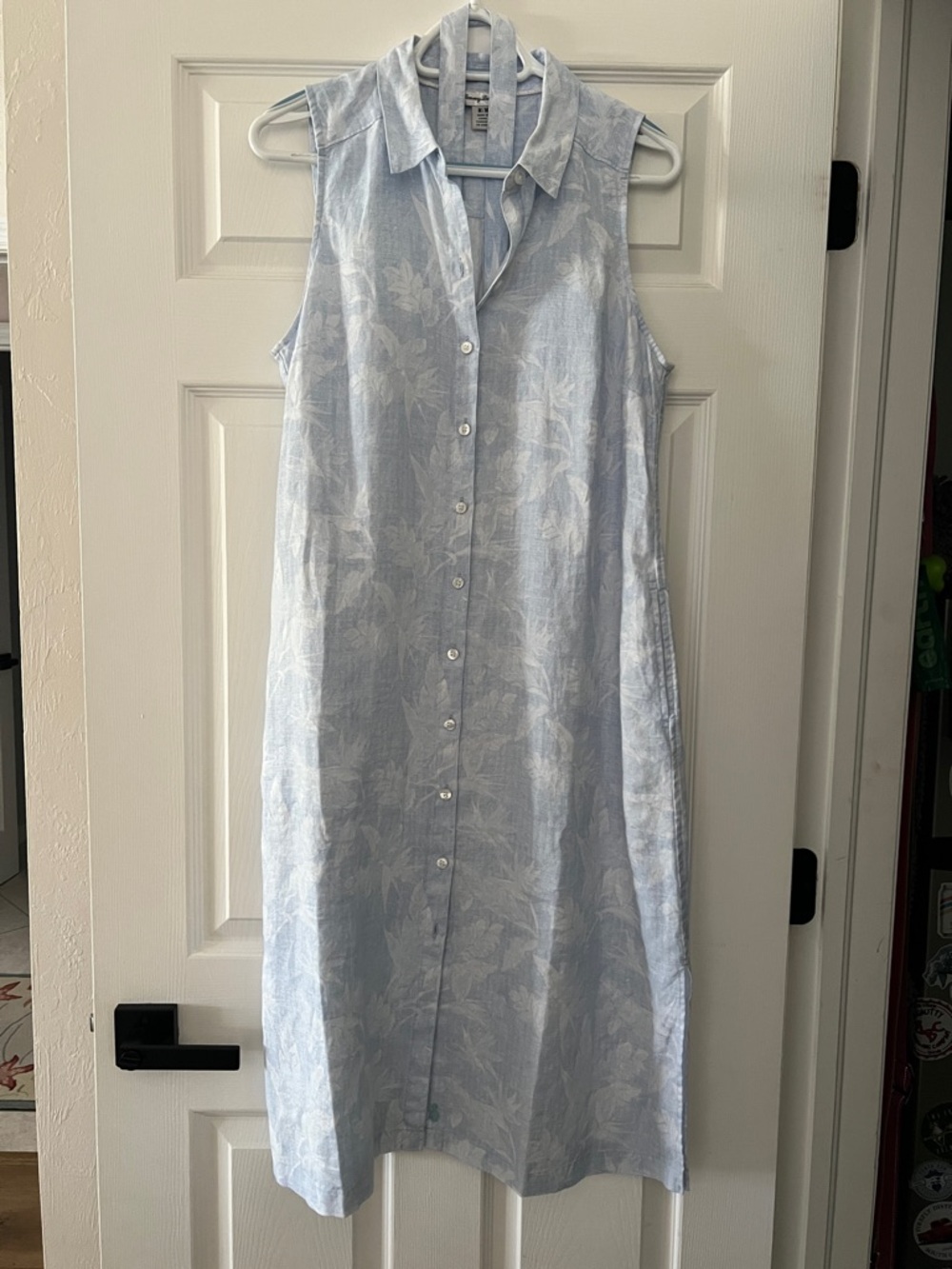 Tommy Bahama Light Blue Sleeveless Button-Front Midi Dress